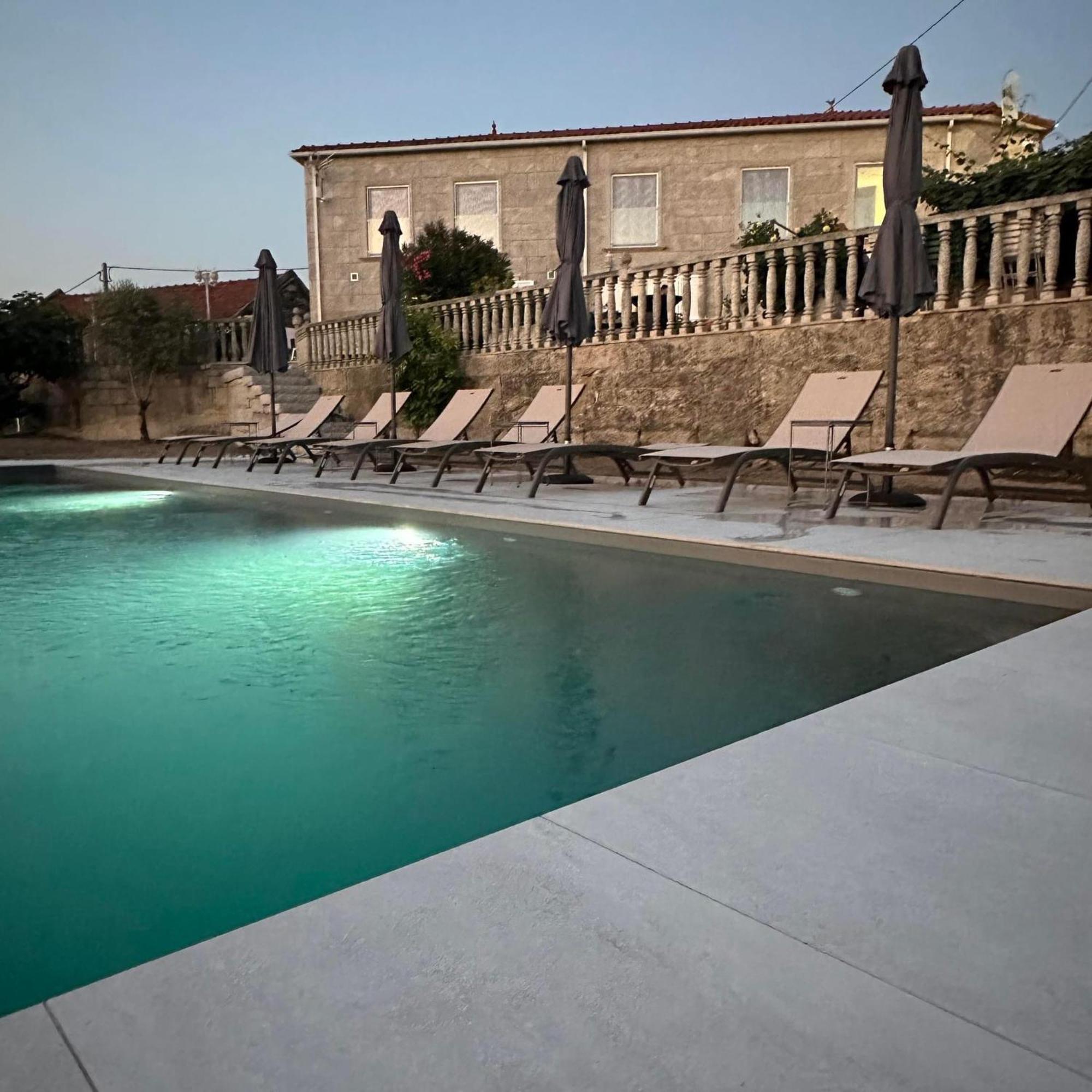 Estrela Do Geres - Casa Fernandes Bed & Breakfast Outeiro  ภายนอก รูปภาพ