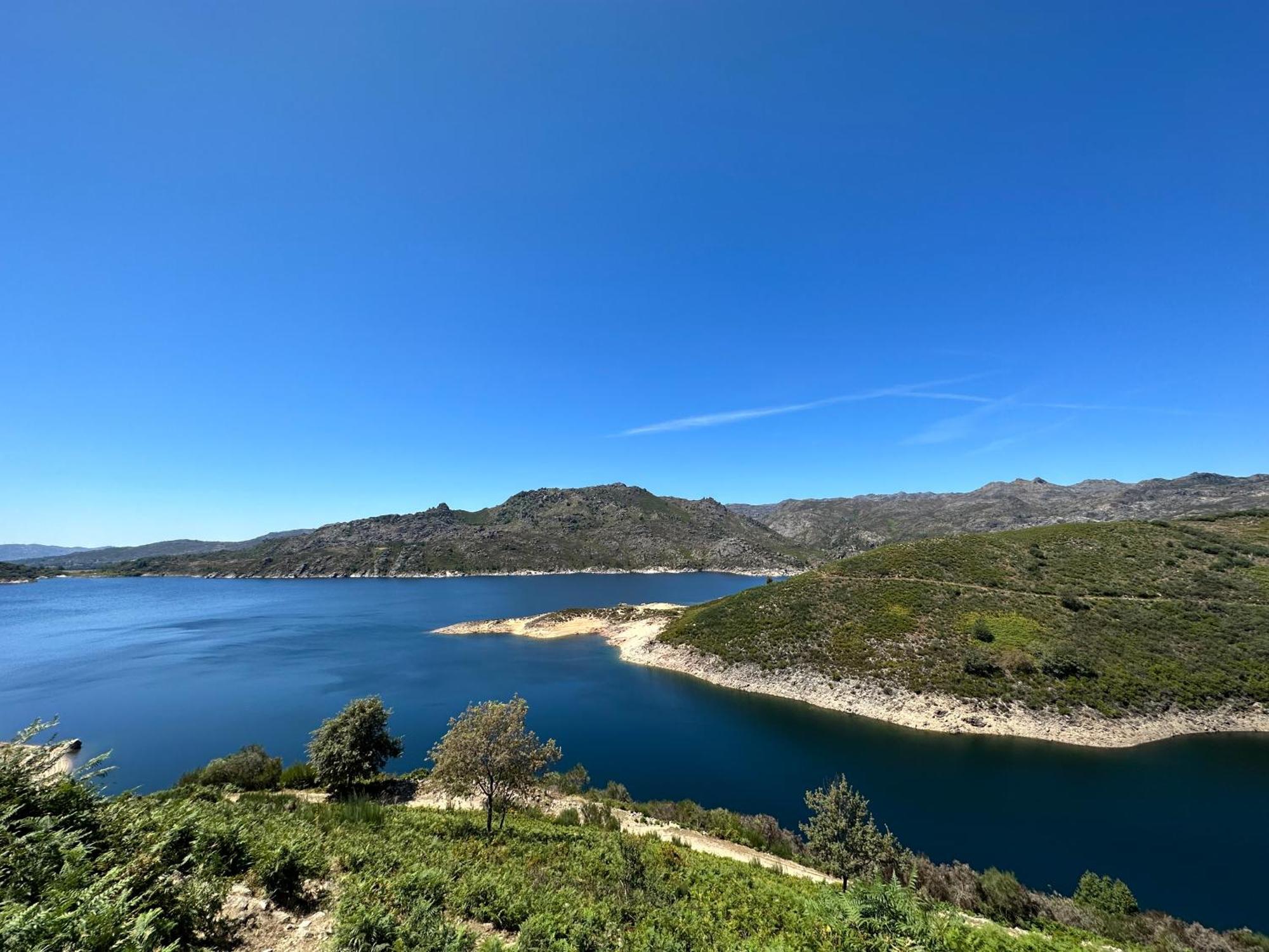 Estrela Do Geres - Casa Fernandes Bed & Breakfast Outeiro  ภายนอก รูปภาพ