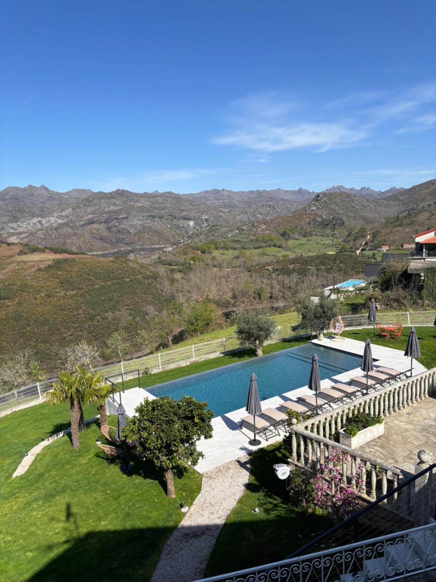 Estrela Do Geres - Casa Fernandes Bed & Breakfast Outeiro  ภายนอก รูปภาพ
