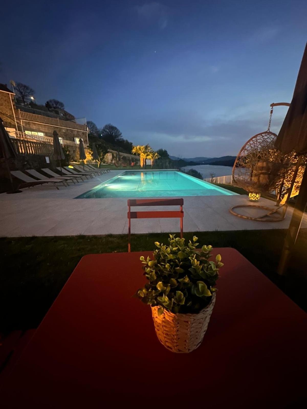 Estrela Do Geres - Casa Fernandes Bed & Breakfast Outeiro  ภายนอก รูปภาพ