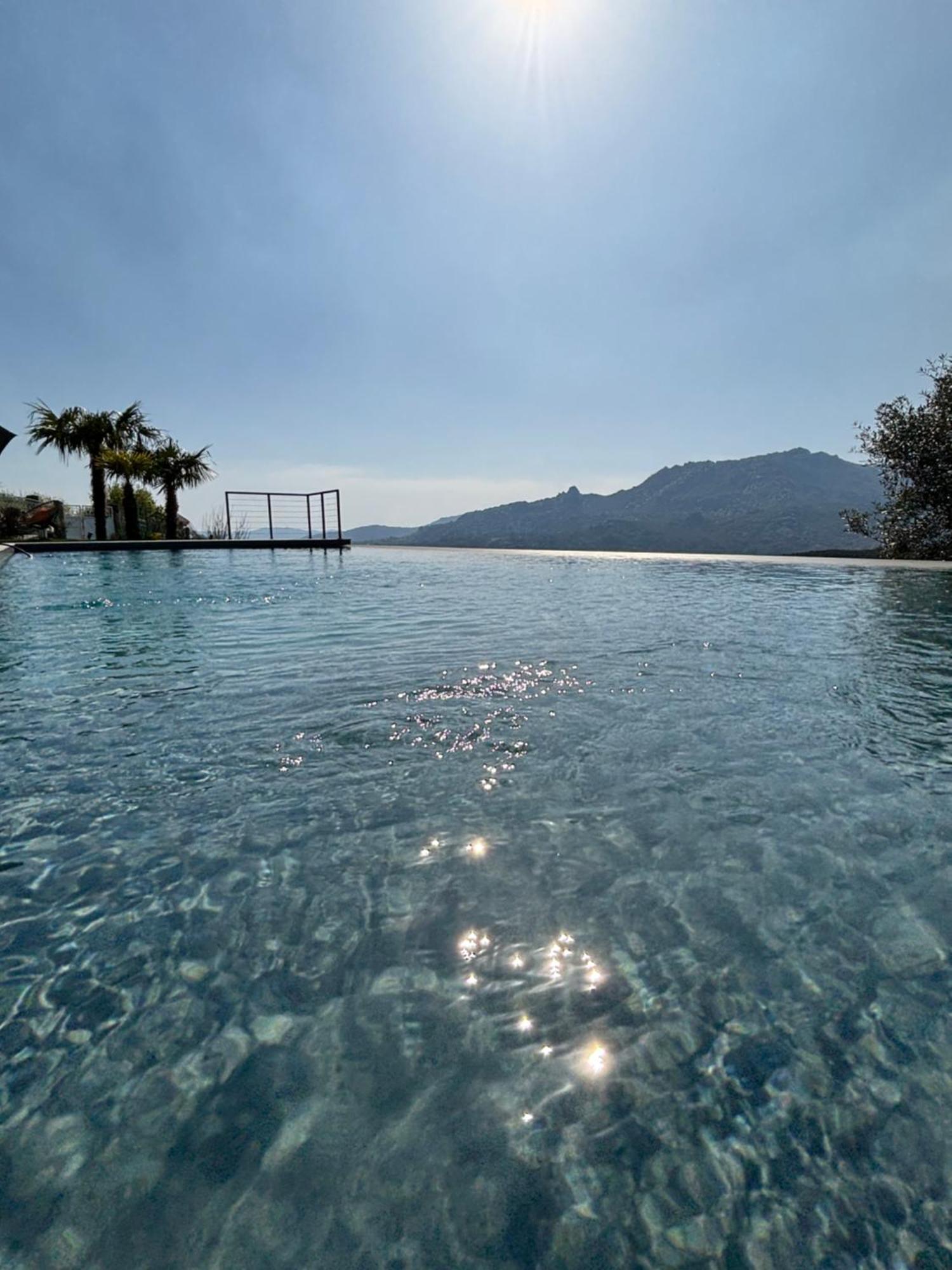 Estrela Do Geres - Casa Fernandes Bed & Breakfast Outeiro  ภายนอก รูปภาพ